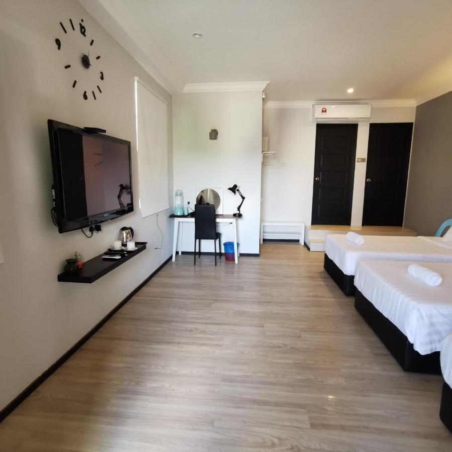 Foresight Hotel Tawau Exteriör bild